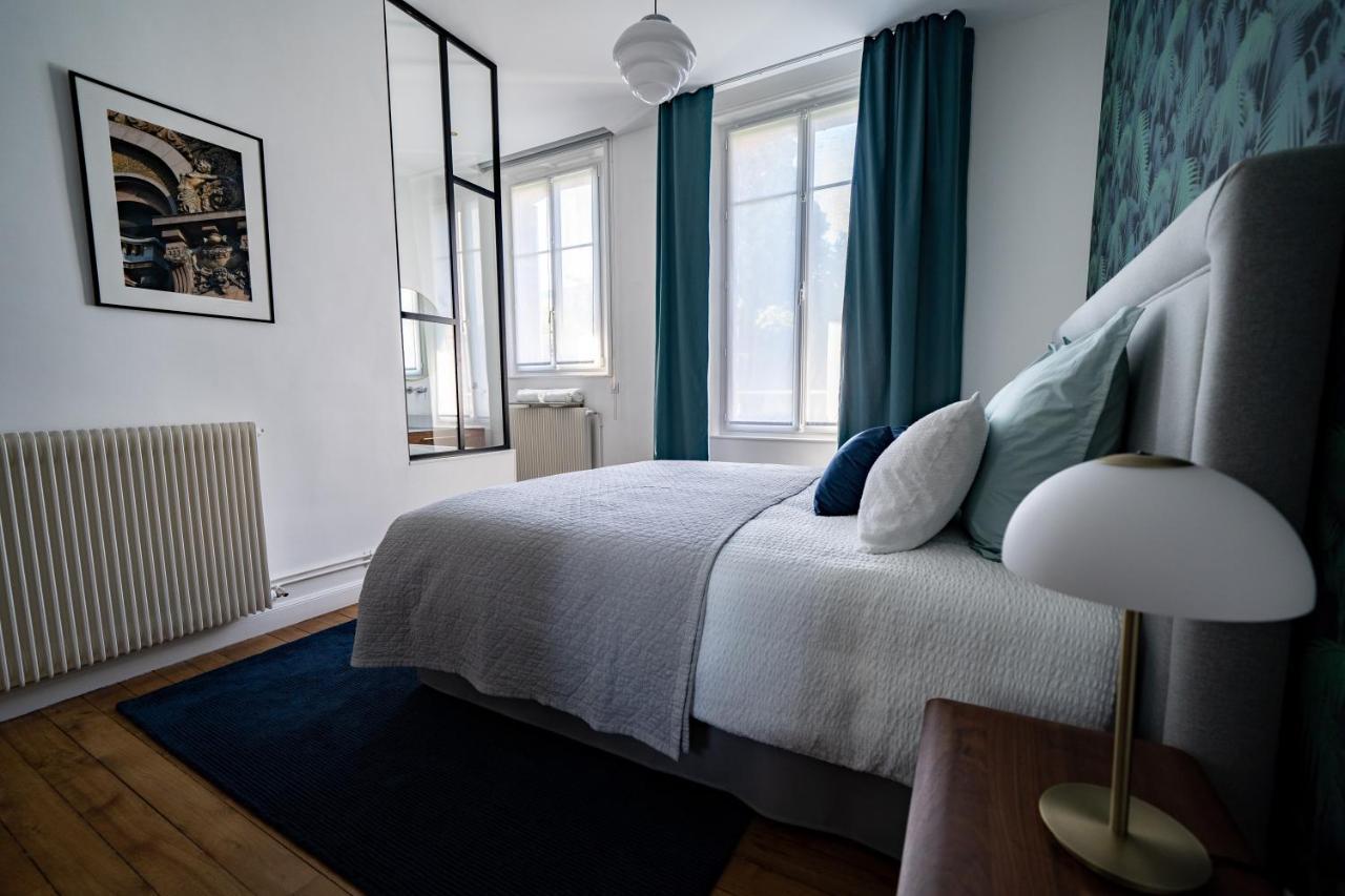 Centre Ville - Appartement 3 Chambres & Terrasse - La Cle Des Sacres ランス エクステリア 写真